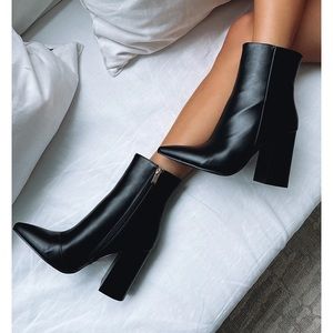 BILLINI Tio Boots Black